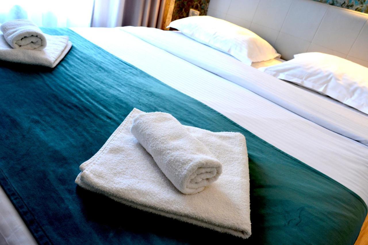 Arizet Boutique Mamaia Hotel Luaran gambar