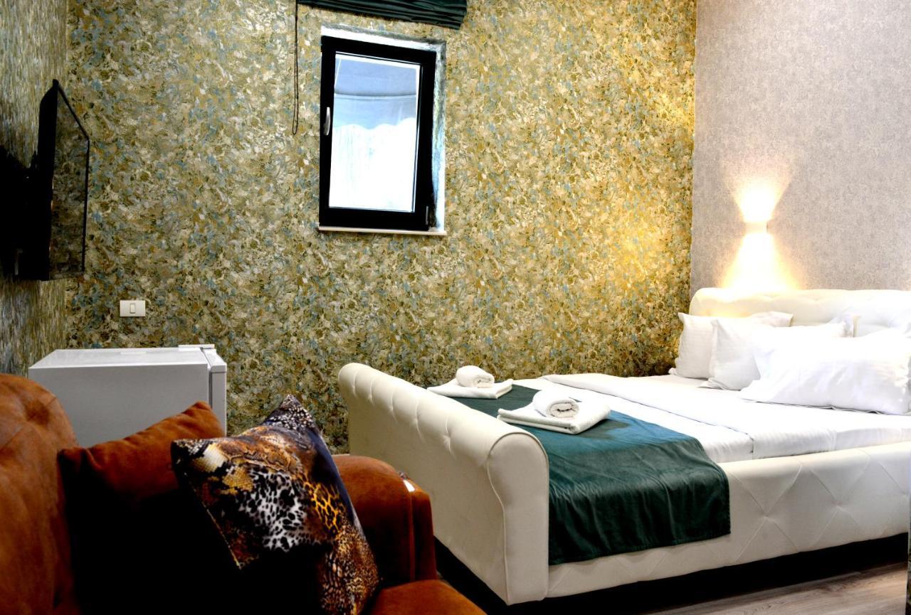 Arizet Boutique Mamaia Hotel Luaran gambar